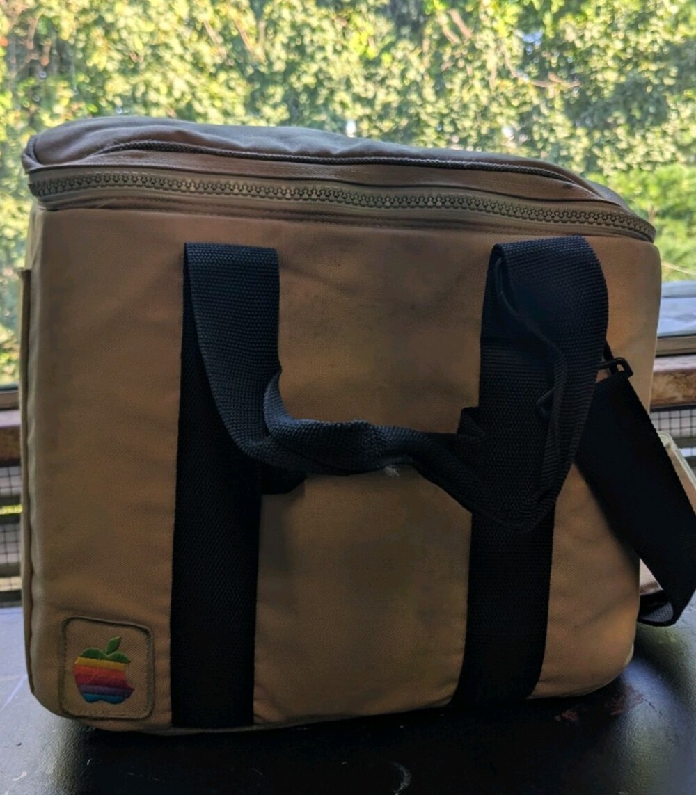 Vintage 1984 Apple Macintosh Computer Travel Bag Tote Carry Case Rainbow Logo